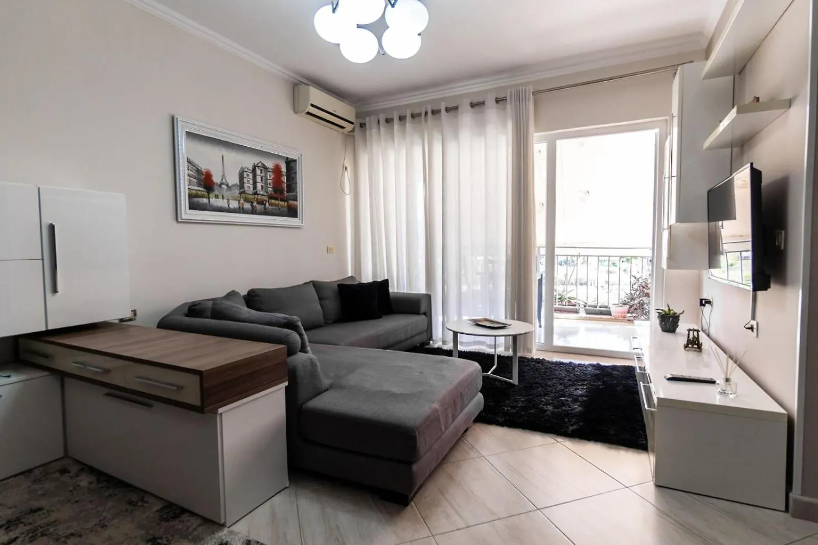 8Home Tirana
