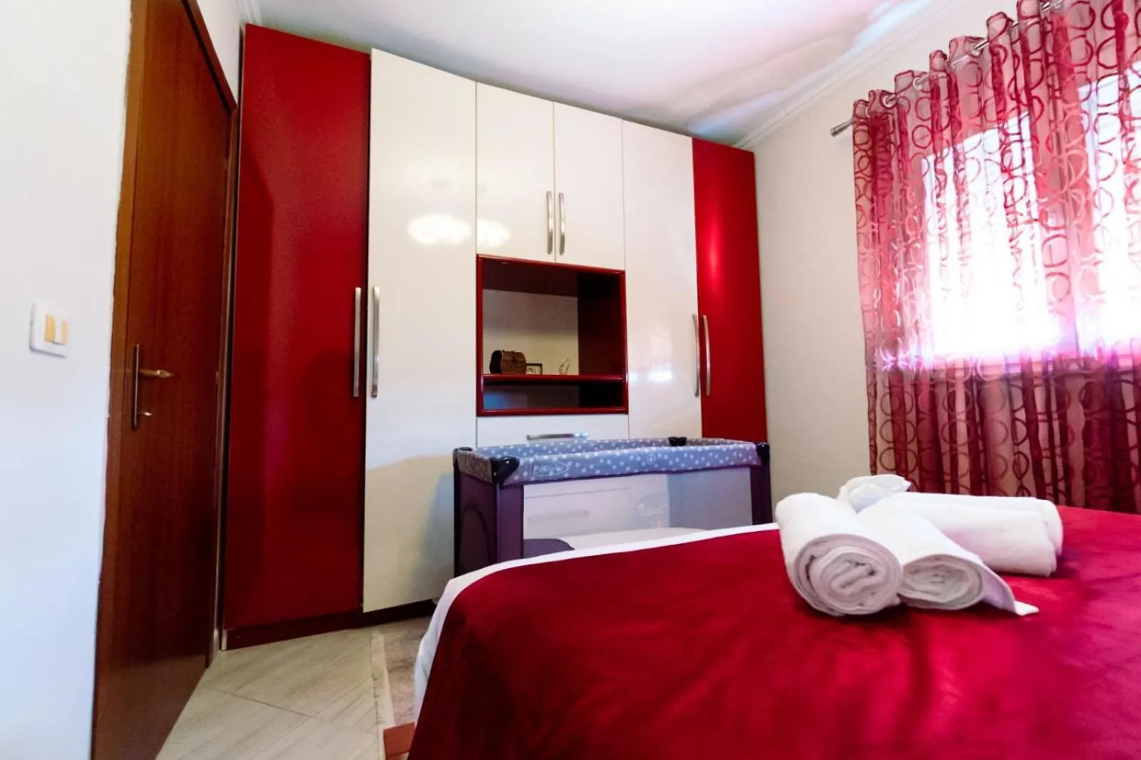 8Home Tirana Appartement